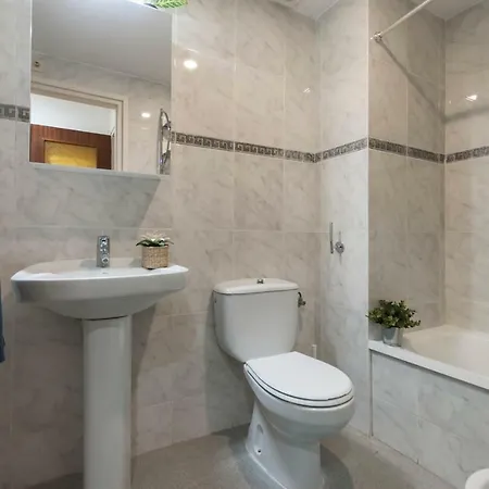 Lets Holidays Tossa Near 2 Апартаменти *