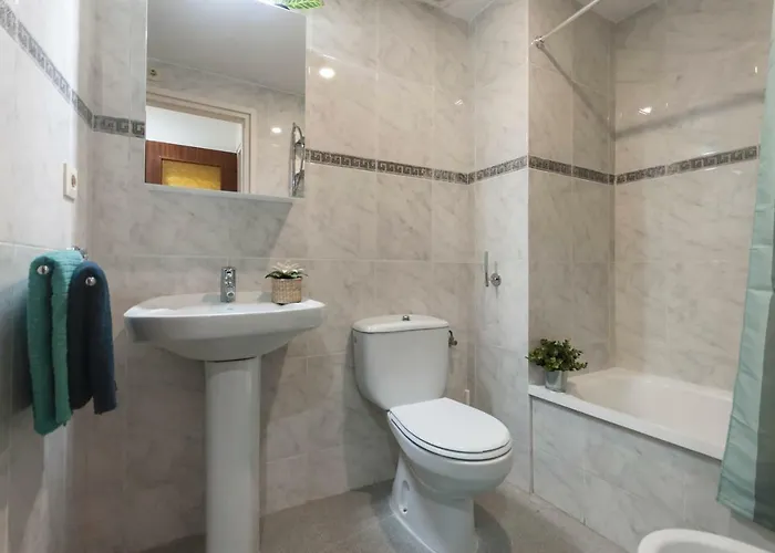 Lets Holidays Duplex Apartment Tossa Near Beach Apartamento *