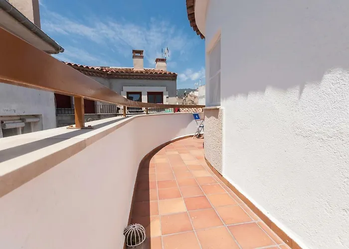 Lets Holidays Duplex Apartment Tossa Near Beach Lejlighed *